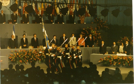 sa36.jpg (89738 byte)